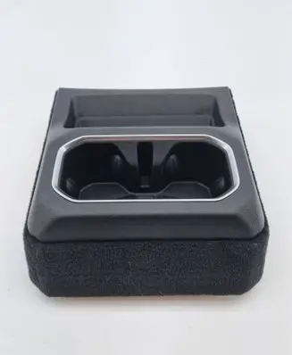 Jeep Grand Wagoneer Cup holder back 6XX411X7AA 5683630 NS104150