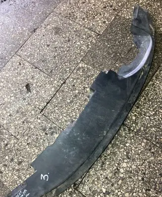 Front bumper skid plate/under tray