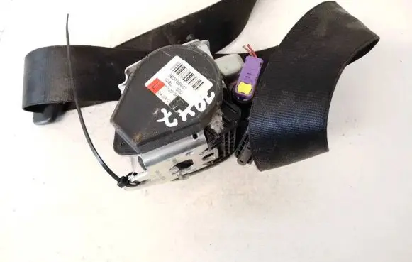 Audi A6 S6 C6 4F Front seatbelt 4f0857705