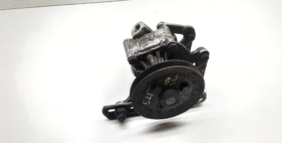 BMW 5 E34 Power steering pump 1133386
