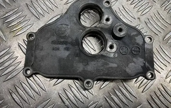 BMW 5 F10 F11 Other cylinder head part 7566279