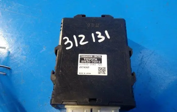 Toyota Prius (XW30) Gearbox control unit/module 8953575010