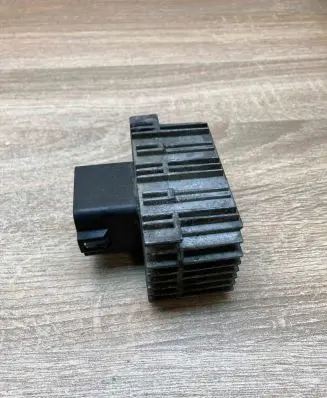 Opel Zafira A Glow plug pre-heat relay 09132691 51299008