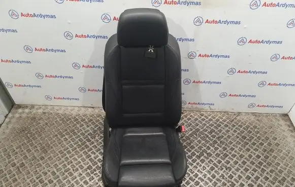 Front passenger seat