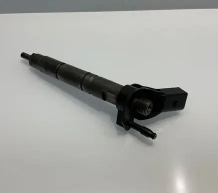 Mercedes-Benz E W211 Fuel injector A6420700587 6420700587 0445115