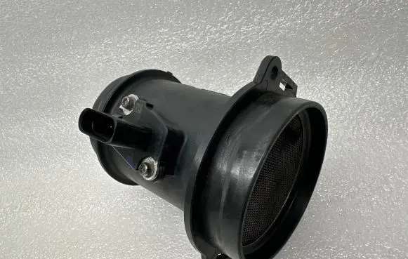 Audi A6 S6 C6 4F Mass air flow meter 059906461K