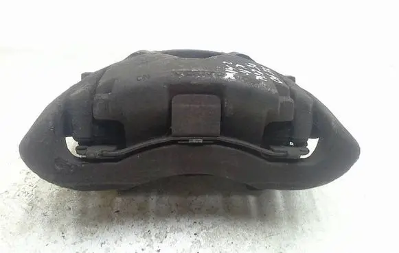Volvo XC90 Front brake caliper
