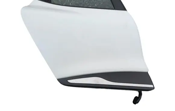 Renault Clio IV Rear door 