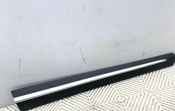Mazda CX-3 Front door trim (molding) D10E51RA1