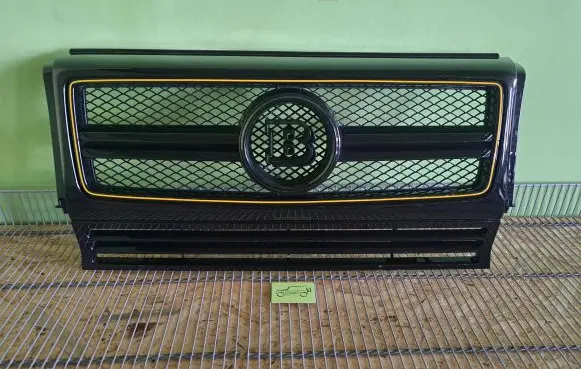 Mercedes-Benz G W461 W463 1st Gen Radiator trim 
