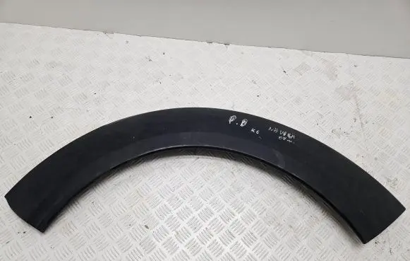 Nissan Navara D40 Rear arch trim KE760EB580