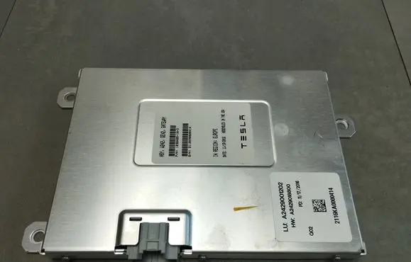 Mercedes-Benz B W246 W242 Gateway control module A2429001202