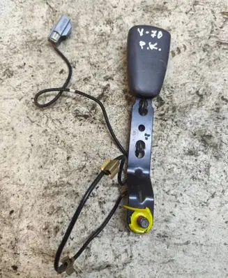 Volvo V70 Front seatbelt buckle 9191817