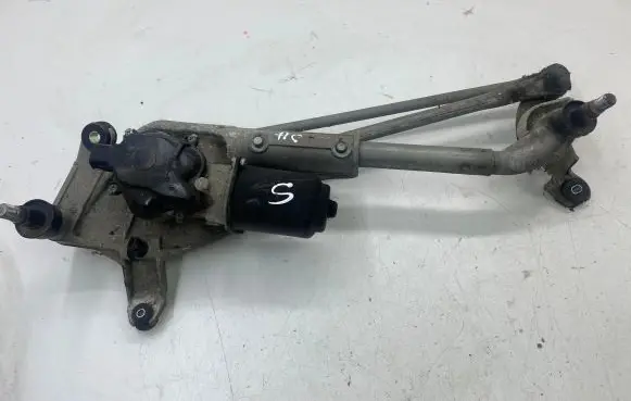 Honda Accord Front wiper linkage and motor 8723B086