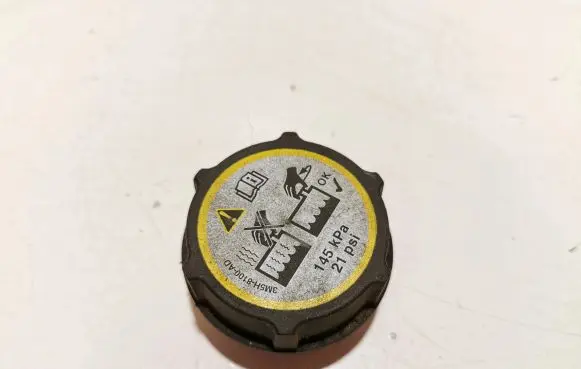 Volvo S80 Coolant expansion tank/reservoir cap 302320494