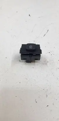 Volvo V60 Central locking switch button 31343107