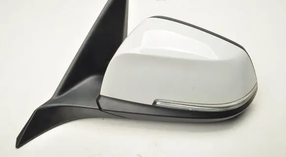 BMW 1 F20 F21 Front door electric wing mirror 