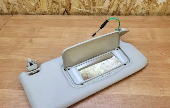 Volvo XC60 Sun visor