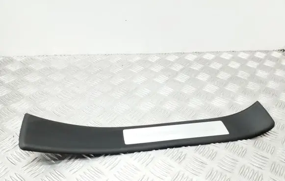 Seat Exeo (3R) Rear sill trim cover 8E0853376P