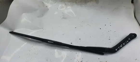 Nissan X-Trail T30 Rear wiper blade NOCODE