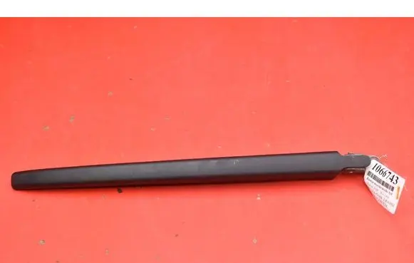 Volvo V60 Rear wiper blade arm 