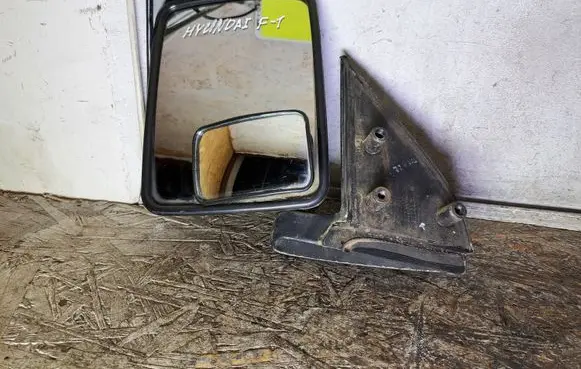 Hyundai H-100 Coupe wind mirror (mechanical) E4011301 011301 E4021301