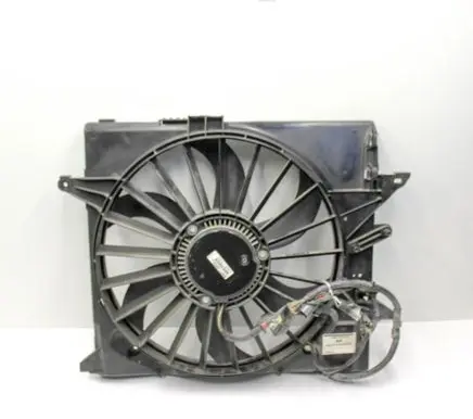 Jaguar XK - XKR Radiator cooling fan shroud 6W8319E839AC 6W838C290AD