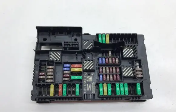 BMW X5 G05 Fuse box set 8706213 P00156662AF 22B144GA2581