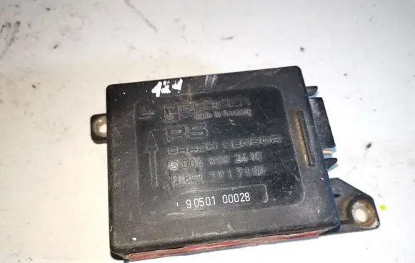 Mercedes-Benz E W124 Other control units/modules 0048202410 8411017160