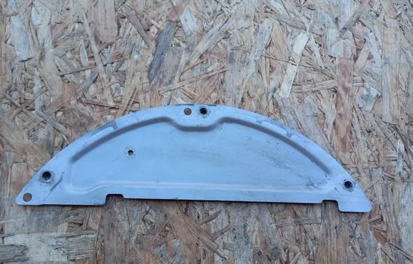BMW 1 E81 E87 other engine part 