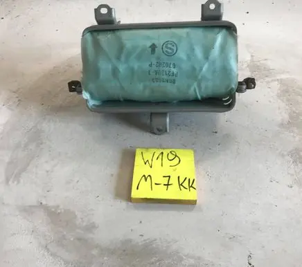 Toyota Corolla E120 E130 Passenger airbag BBN2833 PF2130A1 070202P