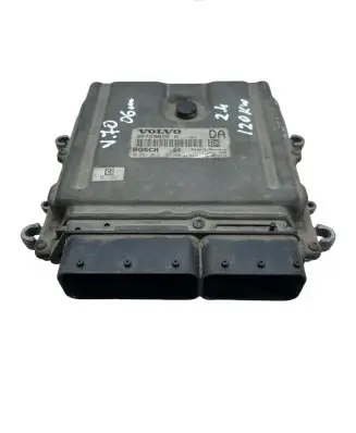 Volvo V70 Engine control unit/module 30729826A 0281012103