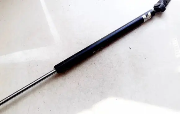 Volkswagen PASSAT B4 Tailgate/trunk strut/damper 790368