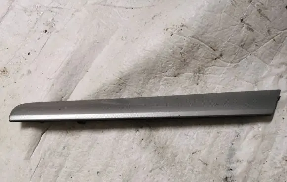 Volkswagen Sharan Front door trim bar 7N0867439