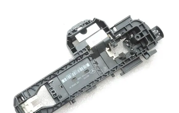 Mercedes-Benz E W212 Front door exterior handle A2047602434