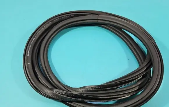 Skoda Octavia Mk4 Front door rubber seal 5E3867365B IMPRK1582881