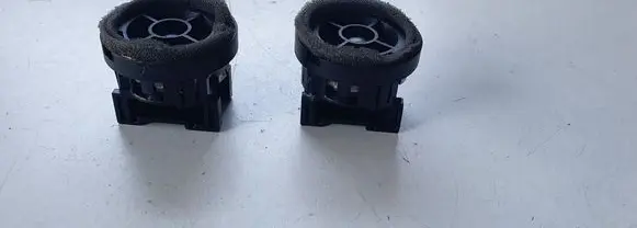 Toyota Yaris Panel speaker 