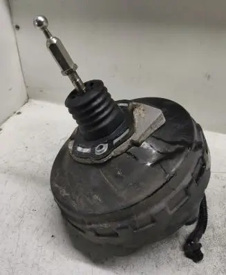 Audi A4 S4 B7 8E 8H Brake booster 8EE0612105AB