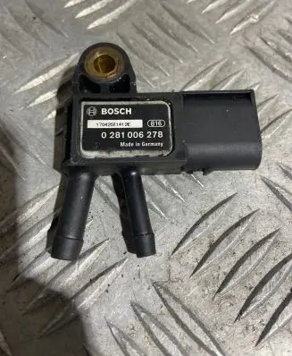 Mercedes-Benz E W211 Exhaust pressure sensor 0281006278