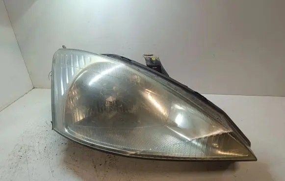 Ford Focus Headlight/headlamp 94219423
