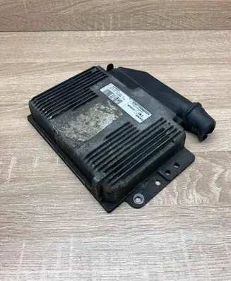 Renault Scenic I Engine control unit/module ECU 7700868304 S113717143D