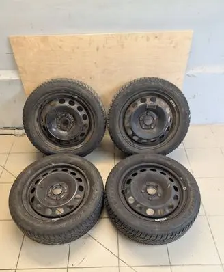 Audi A4 S4 B7 8E 8H R16 steel rim 8P0601027
