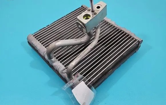 Interior heater climate box assembly