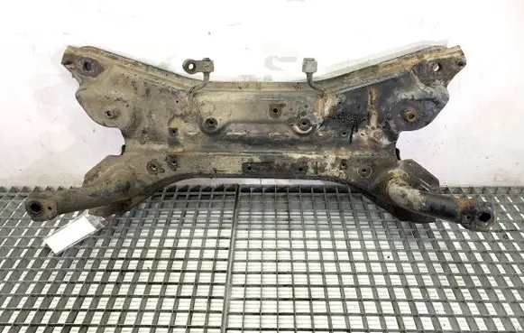 Suzuki Swift I Front subframe 