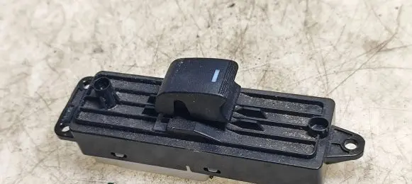 Mazda 6 Electric window control switch GDK466380A 5AA869EA04 0293T2