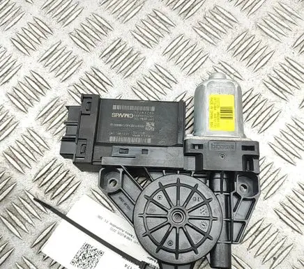 Volvo V60 Rear door window regulator motor 32283266 8889639261