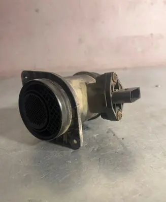 Audi A4 S4 B6 8E 8H Mass air flow meter 038906461 0281002463