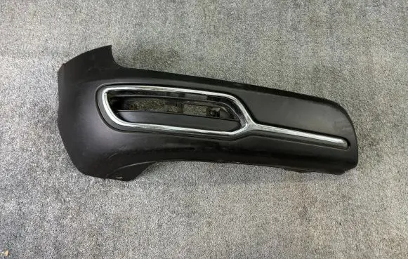 SsangYong Tivoli Rear bumper corner part panel trim 7881235050 Z1307