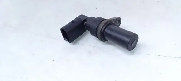 BMW 5 E39 Crankshaft position sensor 2247926