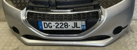 Peugeot 208 I Front bumper